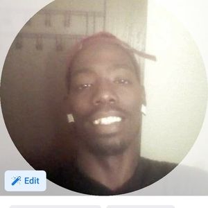 Meet your Posher, Deegee